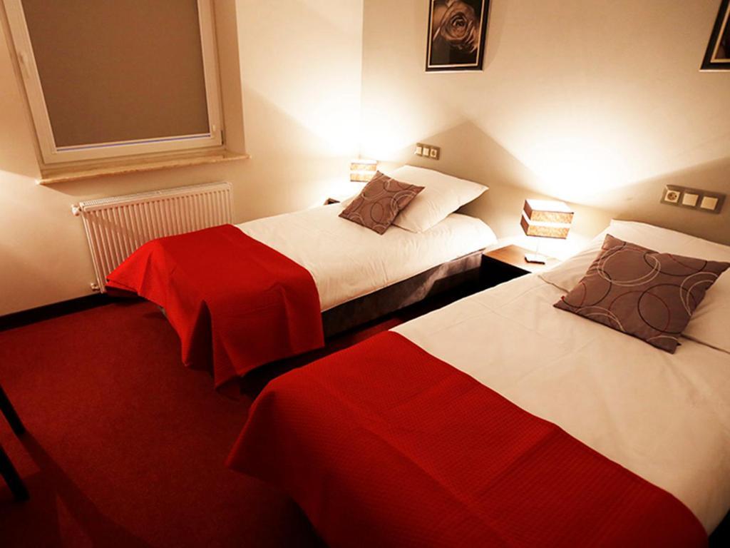 Hotel Otolinski 프우크 외부 사진